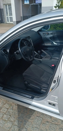 Lexus IS cena 33000 przebieg: 190000, rok produkcji 2010 z Lębork małe 277
